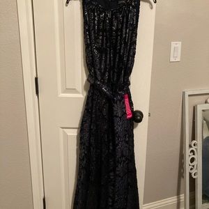 Never Worn Women’s Tahari Navy Blue Formal Dress